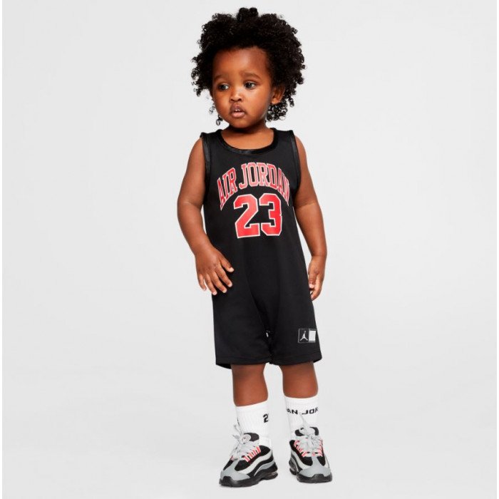 basket bébé garcon taille 16 jordan