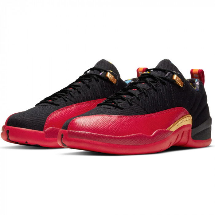 Air Jordan 12 low SE Super Bowl LV image n°3