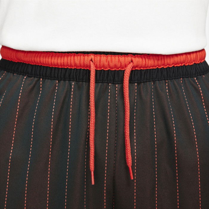 Short Nike Dri-fit DNA Sports Specialties Exploration