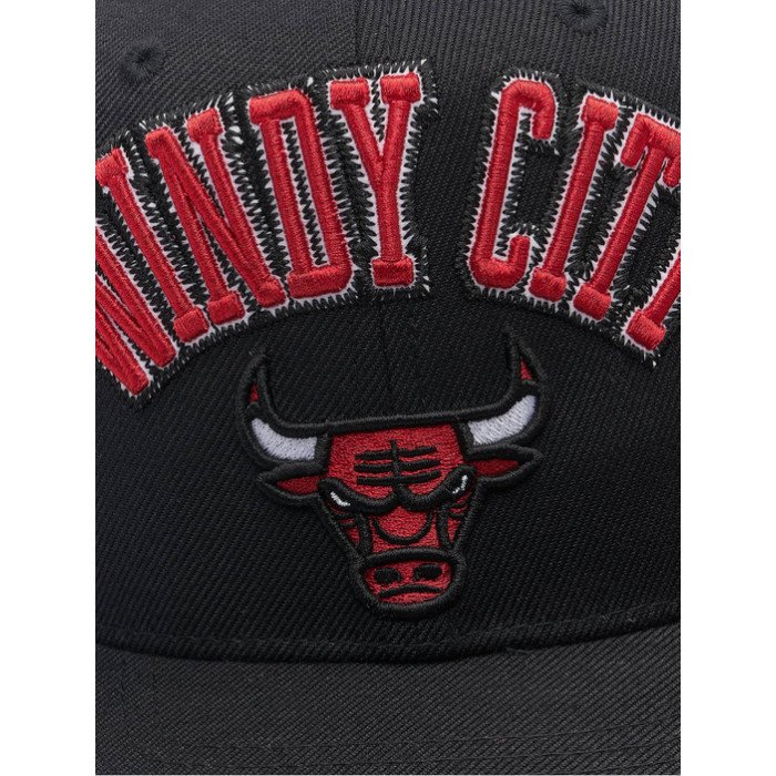 Casquette NBA Chicago Bulls '96 Champions Mitchell & Ness image n°3