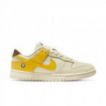 Color Blanc du produit Nike Dunk Low LX Banana Women