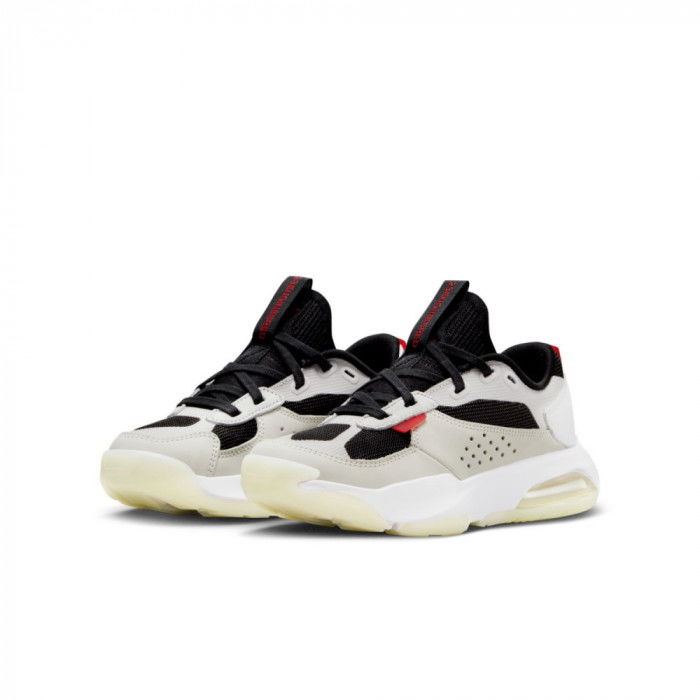 Jordan Air 200E Summit White Enfant GS image n°3