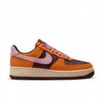 Color Orange of the product Nike Air Force 1 Women '07 Magma Orange