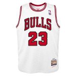 Color Blanc du produit Maillot NBA Enfant Michael Jordan Chicago Bulls '97...