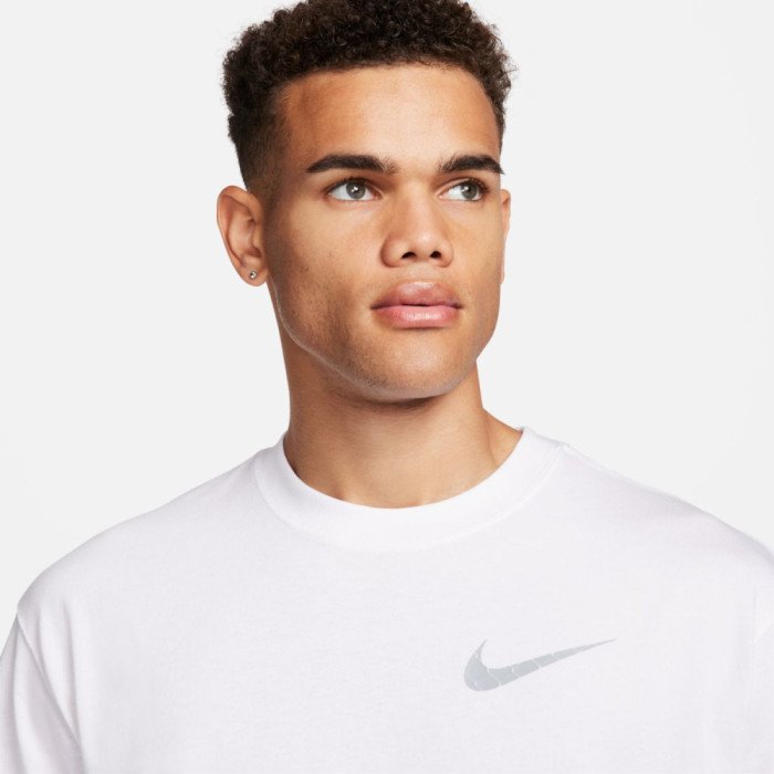 T-shirt Nike Basketball white image n°3