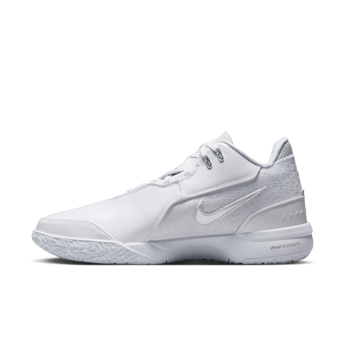 Nike Lebron NXXT Gen AMPD White Out image n°3