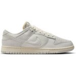 Color White of the product Nike Dunk Low Phantom