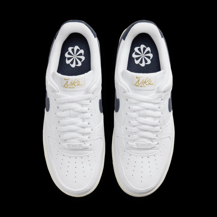 Nike Air Force 1 '07 Olympic Women image n°6