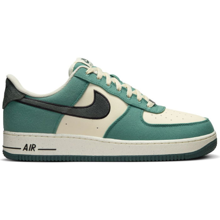 Nike Air Force 1 '07 LV8 Doodle Green image n°1