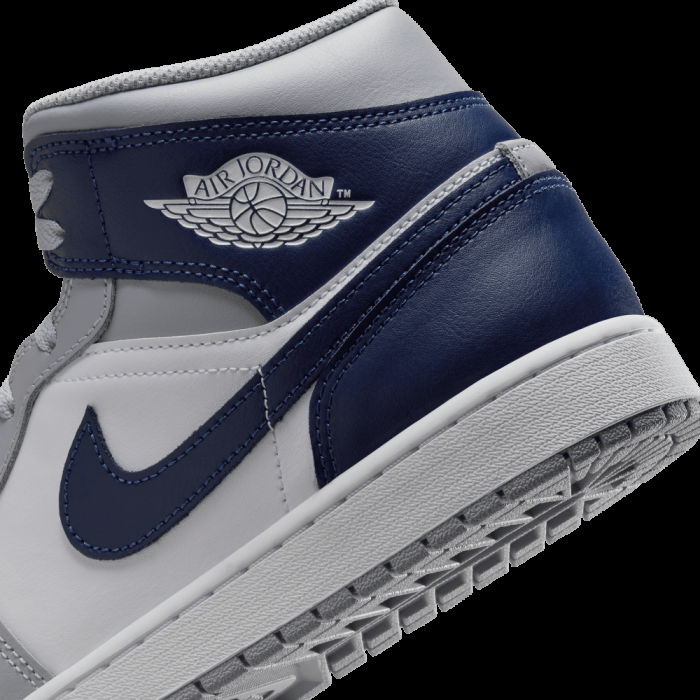 Air Jordan 1 Mid Georgetown image n°6