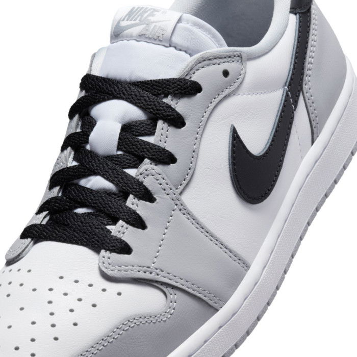 Air Jordan 1 Low OG Barons image n°8