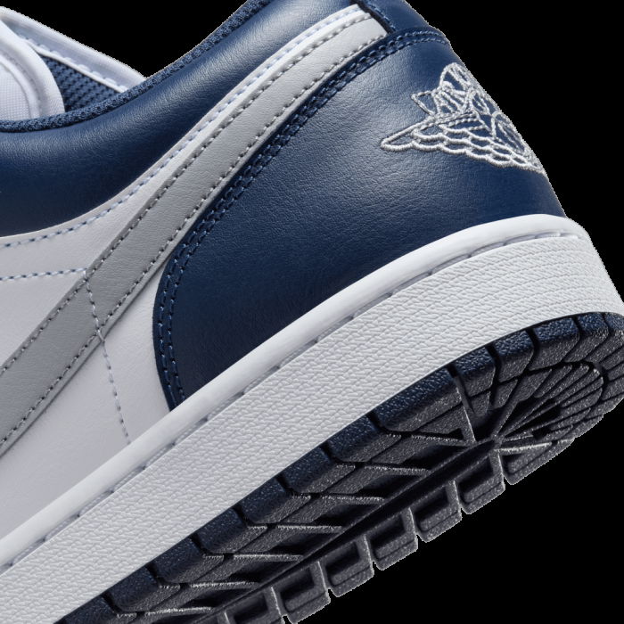 Air Jordan 1 Low Midnight Navy image n°6