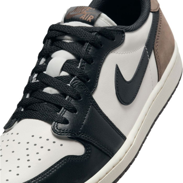 Air Jordan 1 Low OG Mocha image n°7