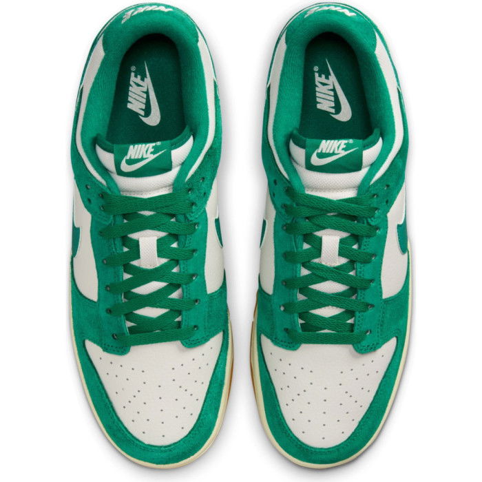 Nike Dunk Low SE Malachite Gum image n°4