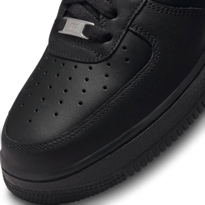 Nike Air Force 1 '07 Triple Black image n°11