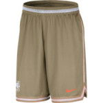 Color Green of the product Short Nike N31 Olive