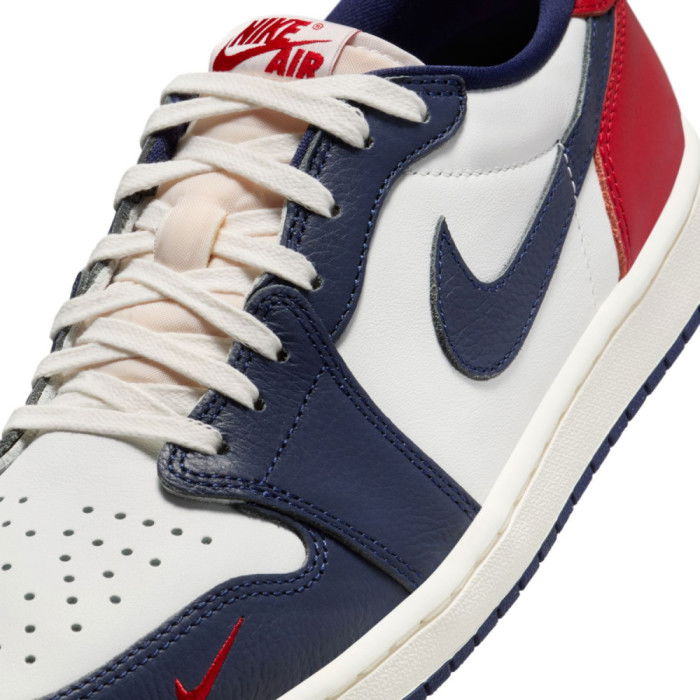 Air Jordan 1 Retro Low OG Howard University image n°10