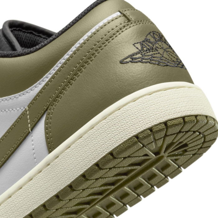 Air Jordan 1 Low Medium Olive image n°12