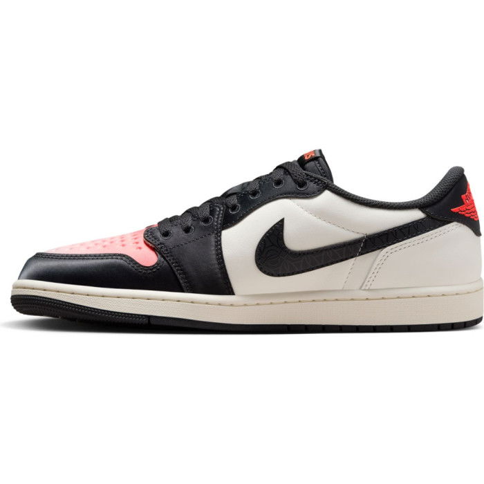 Air Jordan 1 Retro Low x Paris Saint-Germain image n°7