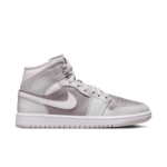 Color Gris du produit Air Jordan 1 Mid Photon Dust Femme