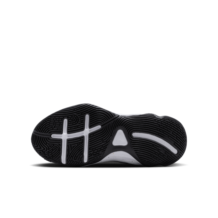 Nike Giannis Immortality 4 black gold