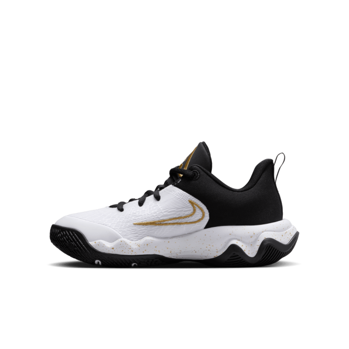 Nike Giannis Immortality 4 black gold