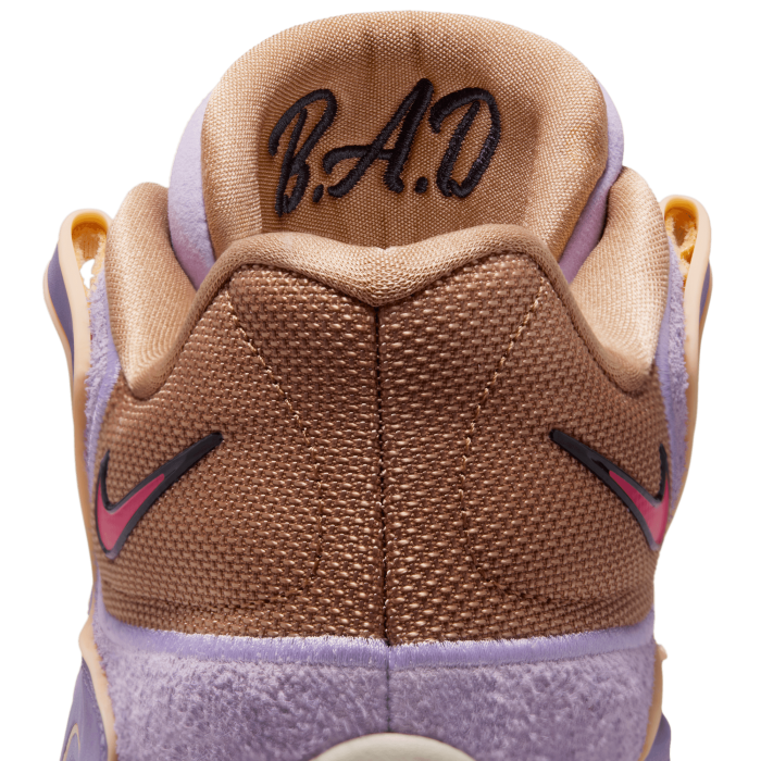 Nike KD 18 B.A.D.