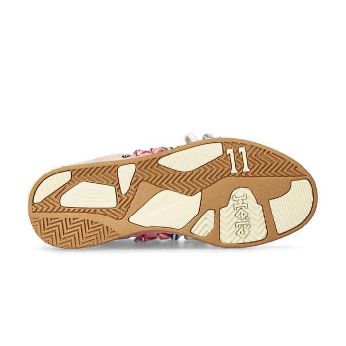 Anta Kai Hélà Style Roots