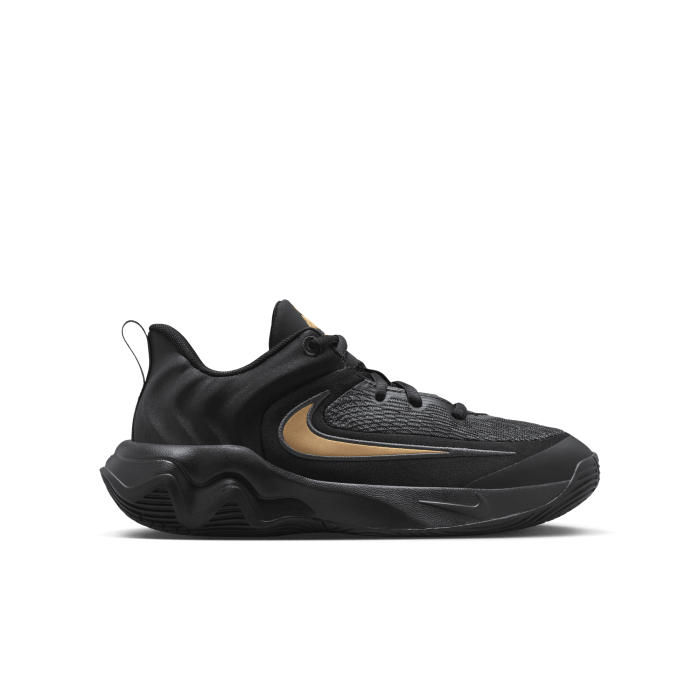 Nike Giannis Immortality 4 black gold Enfants GS