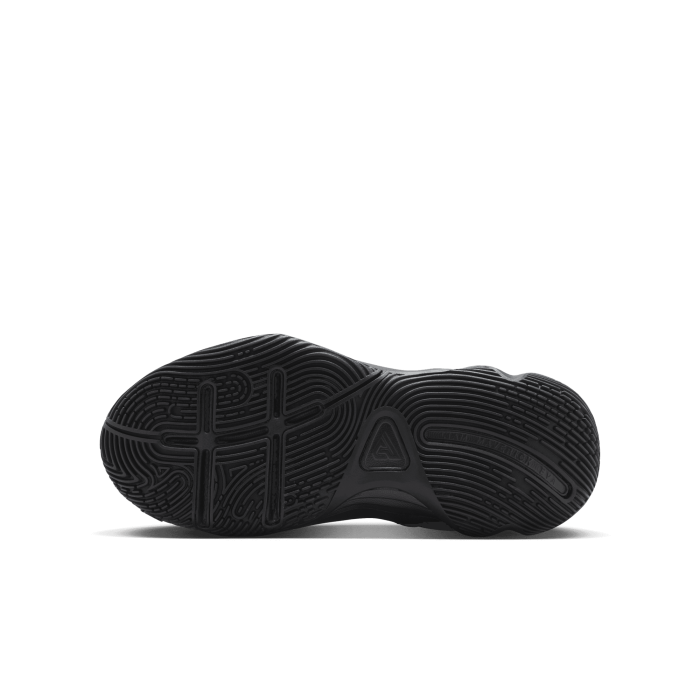 Nike Giannis Immortality 4 black gold Enfants GS