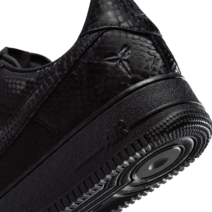 Nike Kobe Bryant x Air Force 1 Low Triple Black