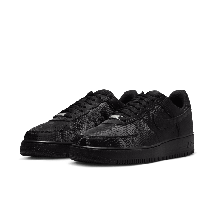 Nike Kobe Bryant x Air Force 1 Low Triple Black