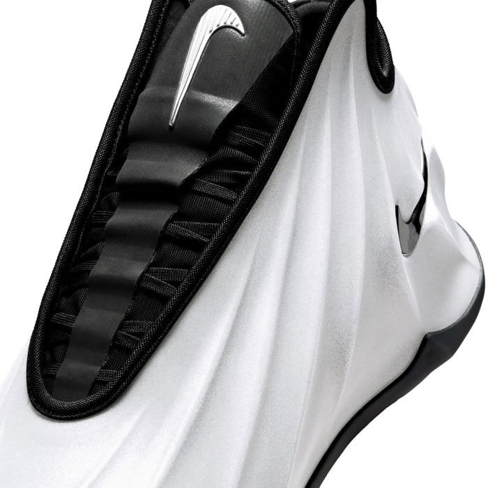 Nike G.T. Future Metallic Silver