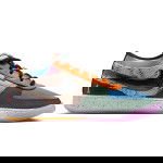 Color Multicolor du produit Nike Book 1 NRG What The