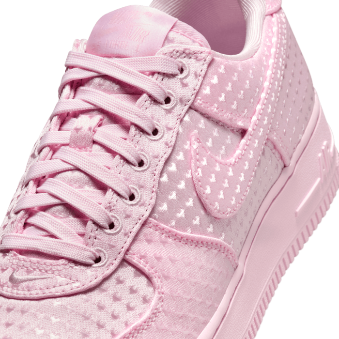 Nike WMNS Air Force 1 '07 Low SE Pink Foam