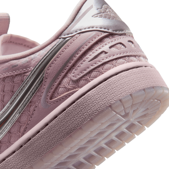 Air Jordan 1 Low WMNS Method Of Make Particle Rose