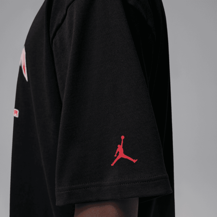 T-shirt Jordan Flight Essentials black/university red NBA