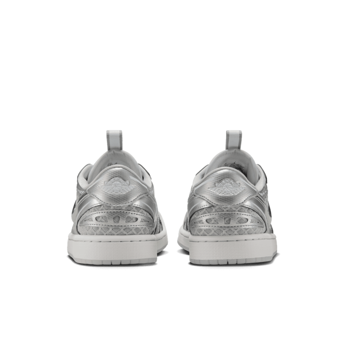 Air Jordan 1 Low WMNS Method Of Make Metal Silver