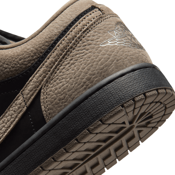 Air Jordan 1 Low SE Olive Grey