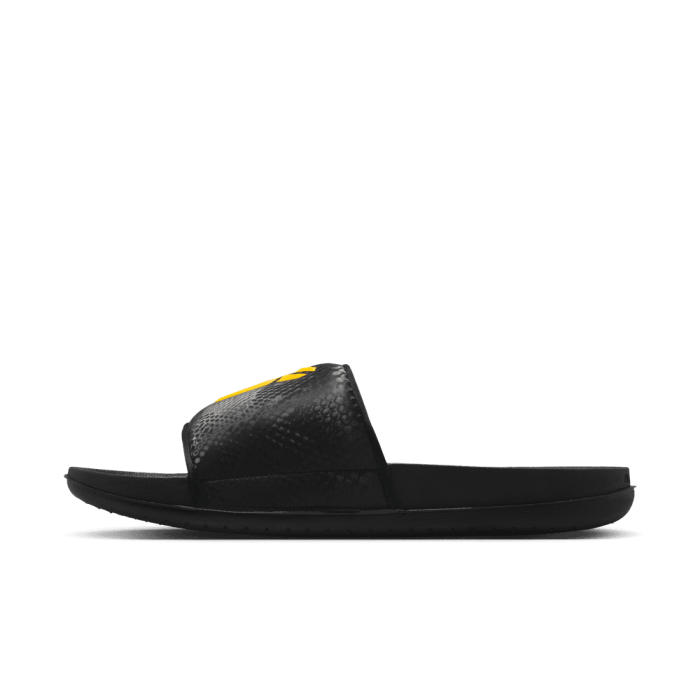 Claquettes Nike Kobe Offcourt Slide black gold