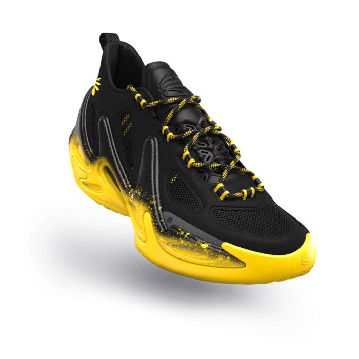Under Armour Curry 13 Golden Dagger