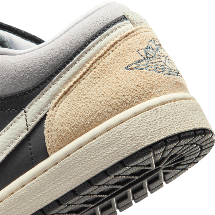 Air Jordan 1 Low Se anthracite/sail-muslin-iris whisper
