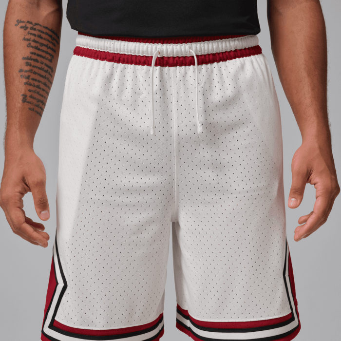 Short Jordan Sport white/gym red/white