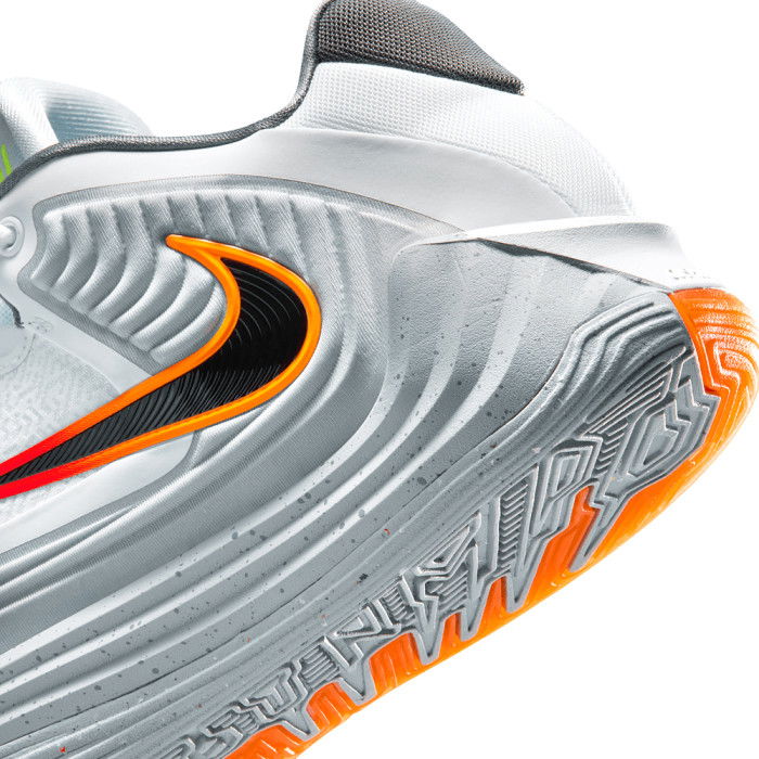 Giannis Freak 7 "ignition" white/black-wolf grey-cool grey