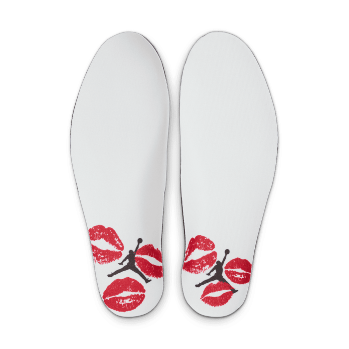 Air Jordan 4 Retro WMNS Valentine's Day Sierra Red