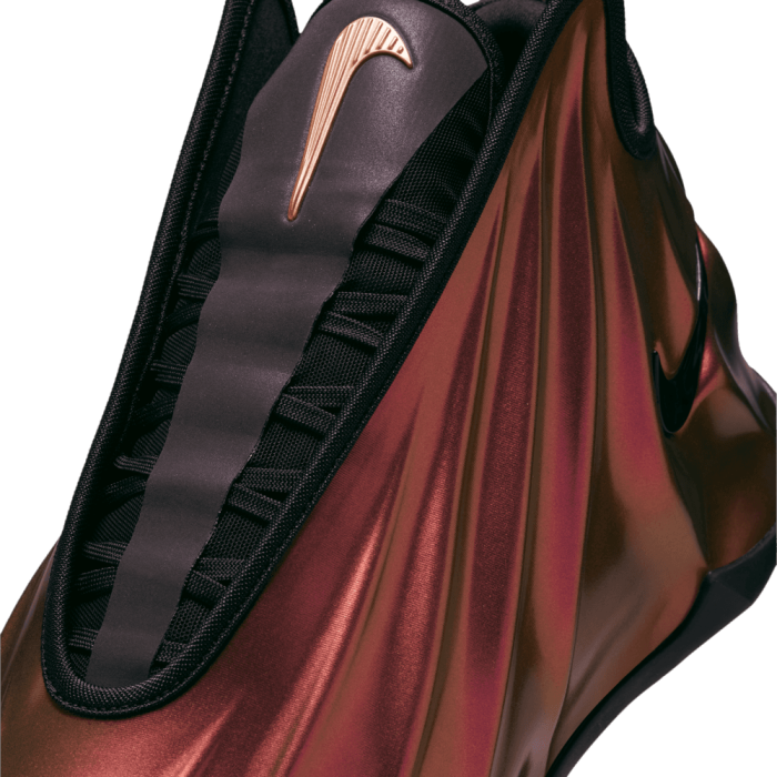 Nike G.T. Future Copper Egg