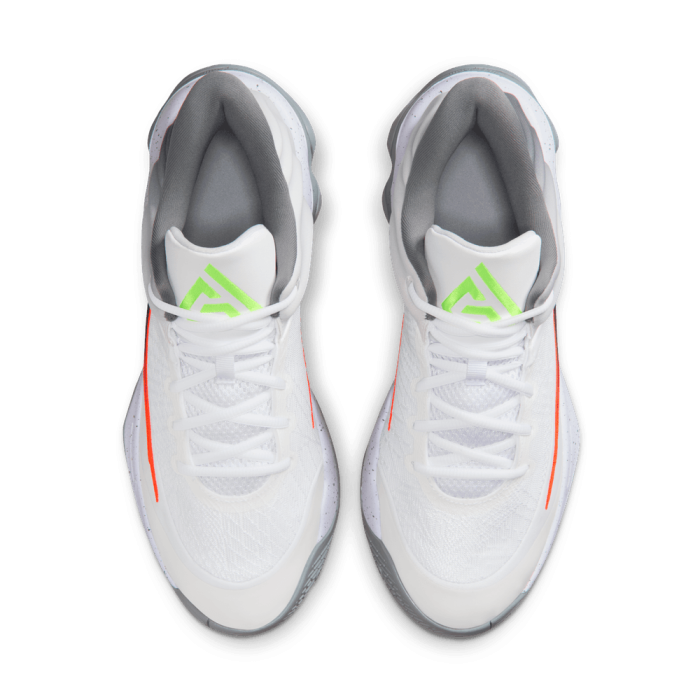 Nike Giannis Immortality 4 white volt