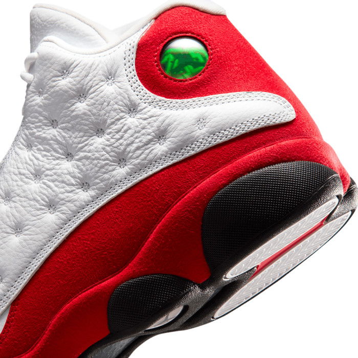 Air Jordan 13 Retro Chicago