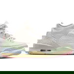 Color Beige / Brun du produit Air Jordan 3 Retro OG Spring Is In The Air