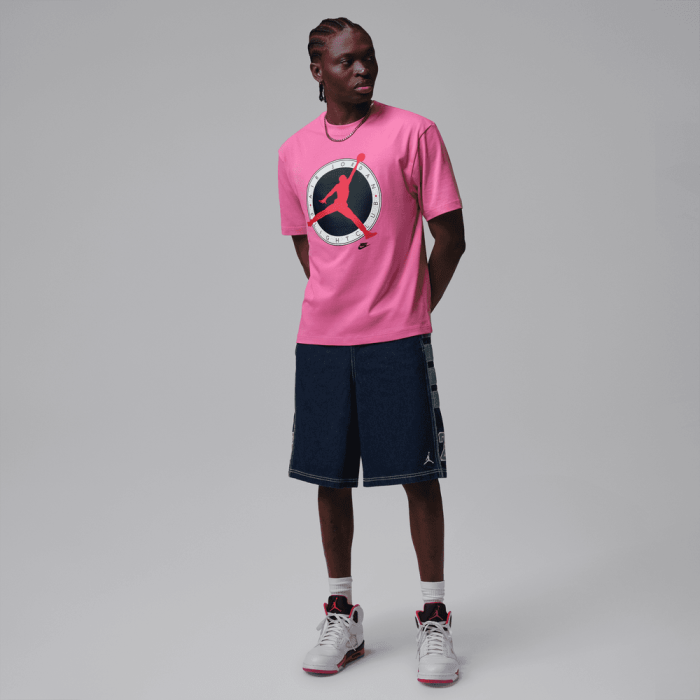 T-shirt Jordan Flight Club Logo pinksicle/university red